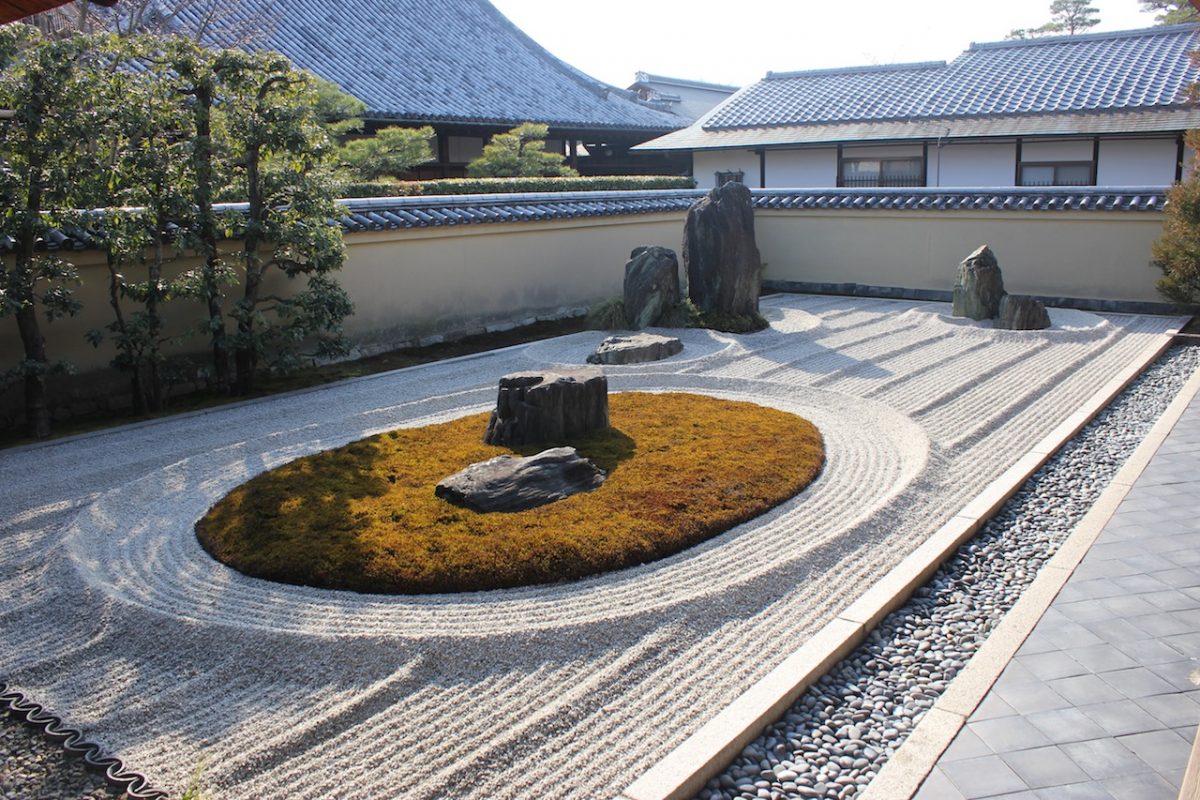 zen rock garden japan